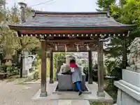 毛谷黒龍神社の手水舎