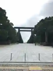 靖國神社の鳥居