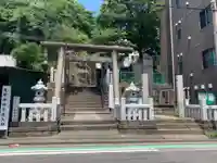 (芝生)浅間神社の鳥居