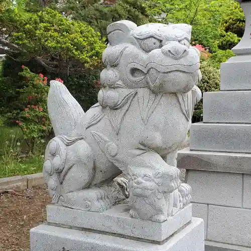 湯倉神社の狛犬