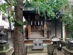 小野照崎神社の末社