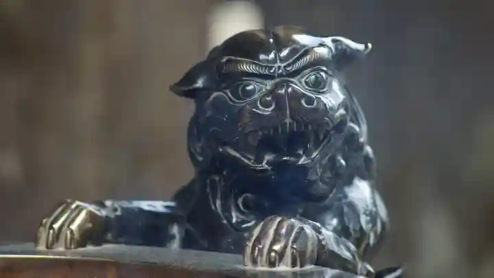 青岸渡寺の{uncategorized: "未分類", other: "その他", undefined: "問題あり", building: "その他建物", grave: "お墓", sacred_gate: "鳥居", guardian: "狛犬", statue: "像", buddha: "仏像", history: "歴史", nature: "自然", garden: "庭園", animal: "動物", pagoda: "塔", temizu: "手水舎", mountain_gate: "山門・神門", sanctuary: "本殿・本堂", subordinate: "末社・摂社", art: "芸術", scenery: "景色", jizo: "地蔵", ema: "絵馬", goshuin: "御朱印", omikuji: "おみくじ", items: "授与品その他", amulet: "お守り", goshuincho: "御朱印帳", eats: "食事", festival: "お祭り", votive_dance: "神楽", shichigosan: "七五三参", wedding: "結婚式", experience: "体験その他", initially: "初詣", around: "周辺", anti_infection: "感染症対策"}