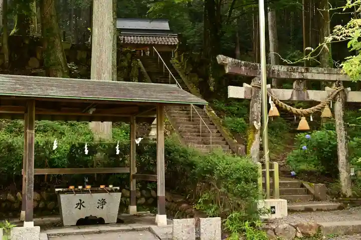 根道神社(岐阜県)