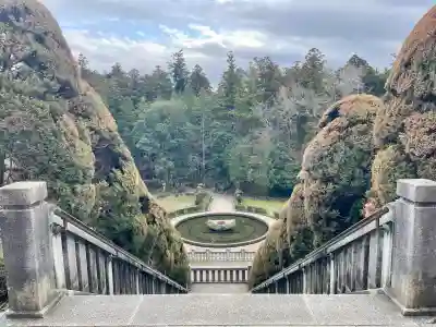 成田山平和大塔の{uncategorized: "未分類", other: "その他", undefined: "問題あり", building: "その他建物", grave: "お墓", sacred_gate: "鳥居", guardian: "狛犬", statue: "像", buddha: "仏像", history: "歴史", nature: "自然", garden: "庭園", animal: "動物", pagoda: "塔", temizu: "手水舎", mountain_gate: "山門・神門", sanctuary: "本殿・本堂", subordinate: "末社・摂社", art: "芸術", scenery: "景色", jizo: "地蔵", ema: "絵馬", goshuin: "御朱印", omikuji: "おみくじ", items: "授与品その他", amulet: "お守り", goshuincho: "御朱印帳", eats: "食事", festival: "お祭り", votive_dance: "神楽", shichigosan: "七五三参", wedding: "結婚式", experience: "体験その他", initially: "初詣", around: "周辺", anti_infection: "感染症対策"}