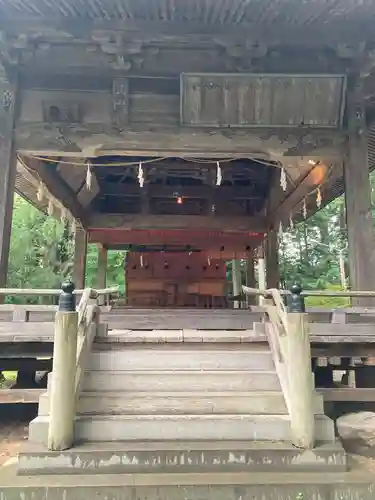 新海三社神社(長野県)