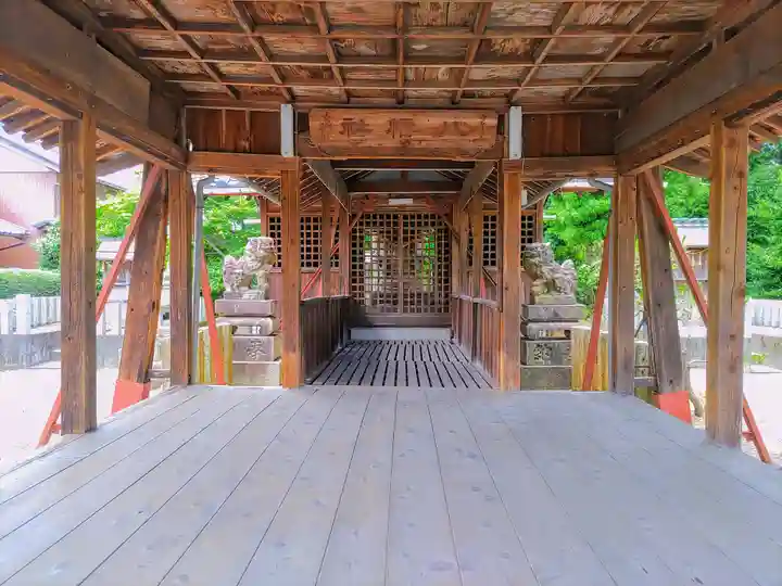 八幡社(附島)の本殿・本堂