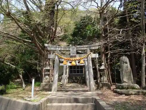 那須加美乃金子神社の鳥居