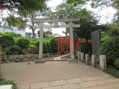 根津神社の鳥居