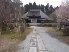 医王寺の山門