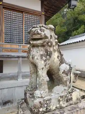 伊川谷惣社の狛犬