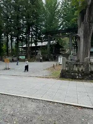 諏訪大社上社前宮(長野県)