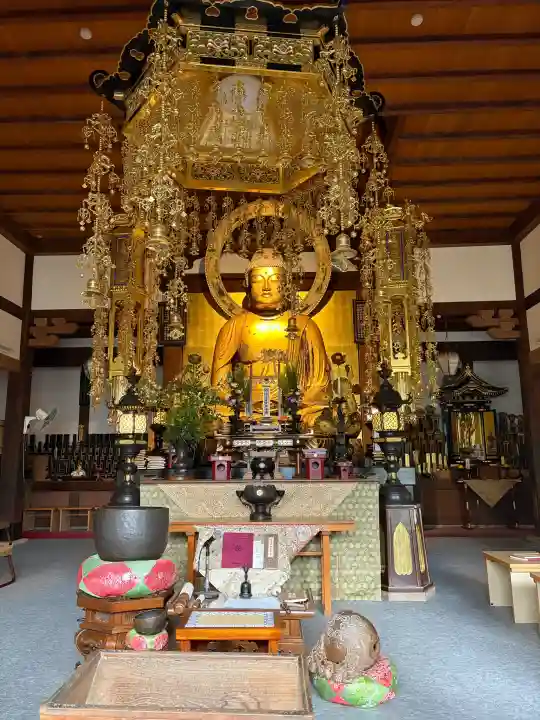 大池寺の{uncategorized: "未分類", other: "その他", undefined: "問題あり", building: "その他建物", grave: "お墓", sacred_gate: "鳥居", guardian: "狛犬", statue: "像", buddha: "仏像", history: "歴史", nature: "自然", garden: "庭園", animal: "動物", pagoda: "塔", temizu: "手水舎", mountain_gate: "山門・神門", sanctuary: "本殿・本堂", subordinate: "末社・摂社", art: "芸術", scenery: "景色", jizo: "地蔵", ema: "絵馬", goshuin: "御朱印", omikuji: "おみくじ", items: "授与品その他", amulet: "お守り", goshuincho: "御朱印帳", eats: "食事", festival: "お祭り", votive_dance: "神楽", shichigosan: "七五三参", wedding: "結婚式", experience: "体験その他", initially: "初詣", around: "周辺", anti_infection: "感染症対策"}