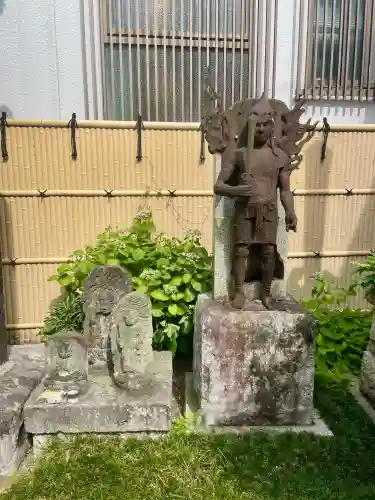 寶藏寺(成田不動尊) (栃木県)