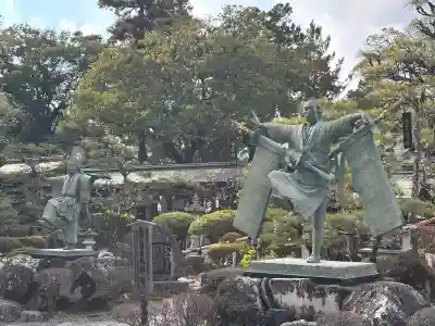 大井神社の{uncategorized: "未分類", other: "その他", undefined: "問題あり", building: "その他建物", grave: "お墓", sacred_gate: "鳥居", guardian: "狛犬", statue: "像", buddha: "仏像", history: "歴史", nature: "自然", garden: "庭園", animal: "動物", pagoda: "塔", temizu: "手水舎", mountain_gate: "山門・神門", sanctuary: "本殿・本堂", subordinate: "末社・摂社", art: "芸術", scenery: "景色", jizo: "地蔵", ema: "絵馬", goshuin: "御朱印", omikuji: "おみくじ", items: "授与品その他", amulet: "お守り", goshuincho: "御朱印帳", eats: "食事", festival: "お祭り", votive_dance: "神楽", shichigosan: "七五三参", wedding: "結婚式", experience: "体験その他", initially: "初詣", around: "周辺", anti_infection: "感染症対策"}