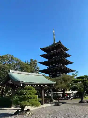 覚王山 日泰寺の手水舎