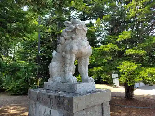 鹿追神社の狛犬