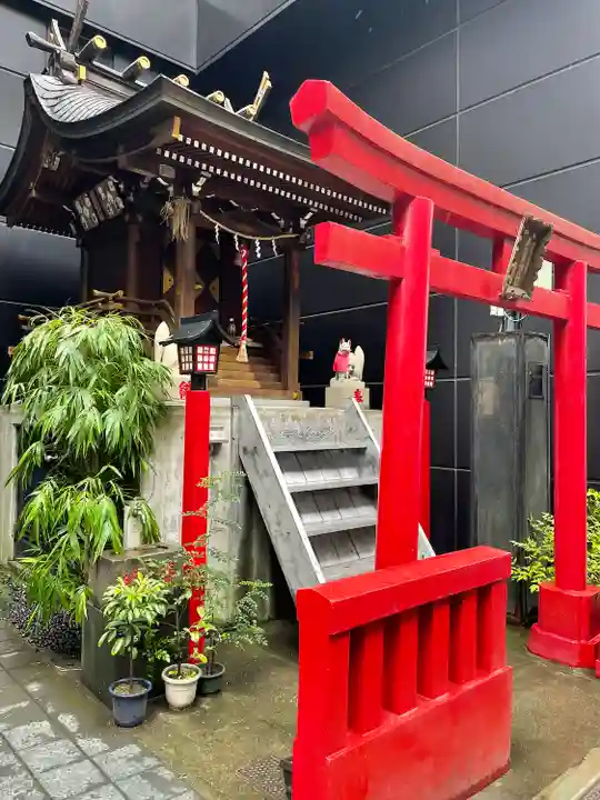 正一位伏見稲荷神社の本殿・本堂