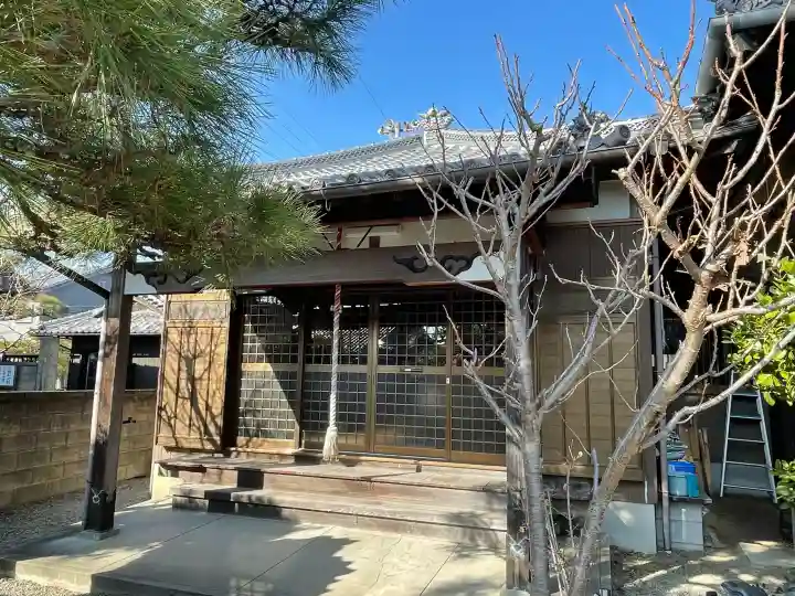 常念寺の{uncategorized: "未分類", other: "その他", undefined: "問題あり", building: "その他建物", grave: "お墓", sacred_gate: "鳥居", guardian: "狛犬", statue: "像", buddha: "仏像", history: "歴史", nature: "自然", garden: "庭園", animal: "動物", pagoda: "塔", temizu: "手水舎", mountain_gate: "山門・神門", sanctuary: "本殿・本堂", subordinate: "末社・摂社", art: "芸術", scenery: "景色", jizo: "地蔵", ema: "絵馬", goshuin: "御朱印", omikuji: "おみくじ", items: "授与品その他", amulet: "お守り", goshuincho: "御朱印帳", eats: "食事", festival: "お祭り", votive_dance: "神楽", shichigosan: "七五三参", wedding: "結婚式", experience: "体験その他", initially: "初詣", around: "周辺", anti_infection: "感染症対策"}