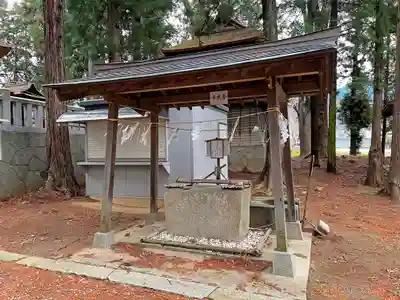 熊野神社の手水舎