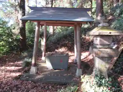 静神社の手水舎