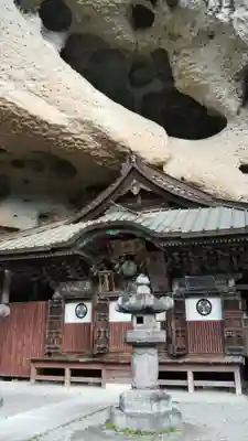 大谷寺の本殿・本堂