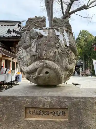 冨士御室浅間神社の{uncategorized: "未分類", other: "その他", undefined: "問題あり", building: "その他建物", grave: "お墓", sacred_gate: "鳥居", guardian: "狛犬", statue: "像", buddha: "仏像", history: "歴史", nature: "自然", garden: "庭園", animal: "動物", pagoda: "塔", temizu: "手水舎", mountain_gate: "山門・神門", sanctuary: "本殿・本堂", subordinate: "末社・摂社", art: "芸術", scenery: "景色", jizo: "地蔵", ema: "絵馬", goshuin: "御朱印", omikuji: "おみくじ", items: "授与品その他", amulet: "お守り", goshuincho: "御朱印帳", eats: "食事", festival: "お祭り", votive_dance: "神楽", shichigosan: "七五三参", wedding: "結婚式", experience: "体験その他", initially: "初詣", around: "周辺", anti_infection: "感染症対策"}