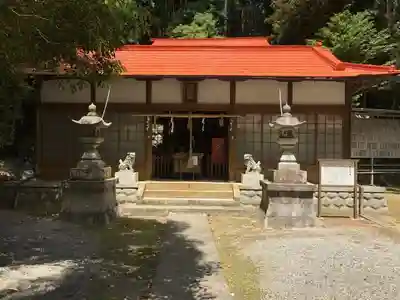 八幡神社の本殿・本堂