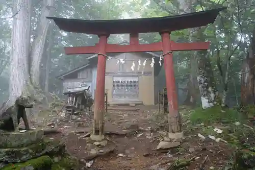 両神神社本社の鳥居