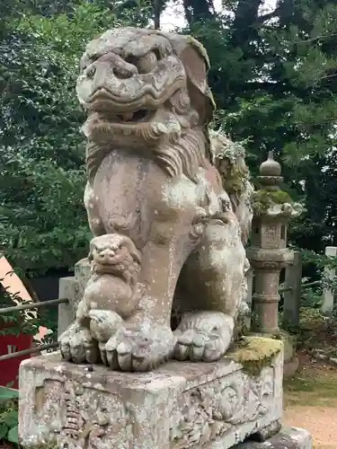 玉作湯神社の狛犬