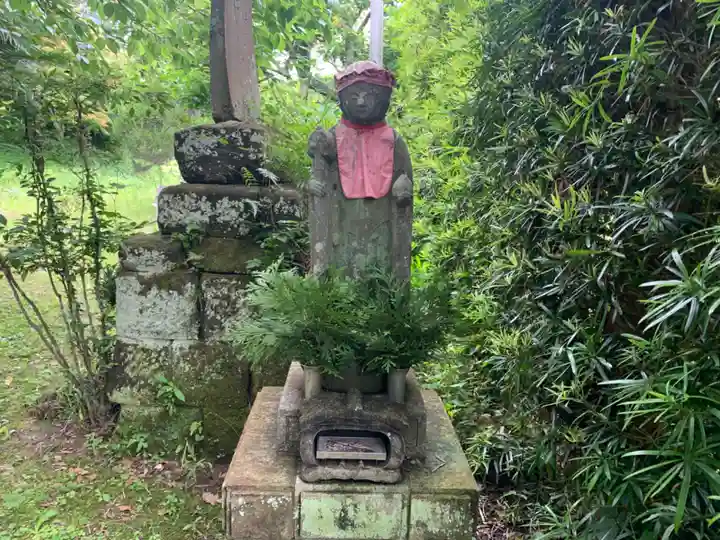 円鏡寺の地蔵