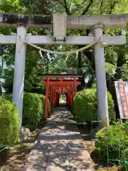 尾曳稲荷神社の鳥居