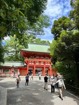 武蔵一宮氷川神社の山門・神門