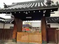 常楽寺の山門・神門