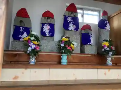 須佐之男社の地蔵