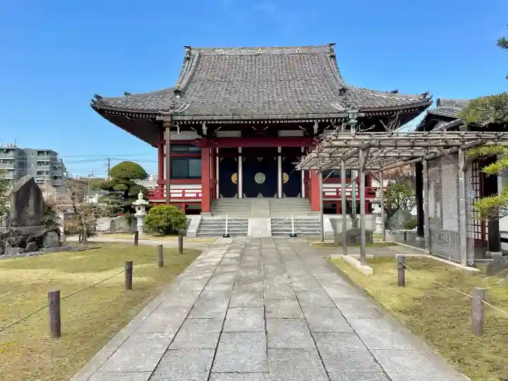 成佛寺の{uncategorized: "未分類", other: "その他", undefined: "問題あり", building: "その他建物", grave: "お墓", sacred_gate: "鳥居", guardian: "狛犬", statue: "像", buddha: "仏像", history: "歴史", nature: "自然", garden: "庭園", animal: "動物", pagoda: "塔", temizu: "手水舎", mountain_gate: "山門・神門", sanctuary: "本殿・本堂", subordinate: "末社・摂社", art: "芸術", scenery: "景色", jizo: "地蔵", ema: "絵馬", goshuin: "御朱印", omikuji: "おみくじ", items: "授与品その他", amulet: "お守り", goshuincho: "御朱印帳", eats: "食事", festival: "お祭り", votive_dance: "神楽", shichigosan: "七五三参", wedding: "結婚式", experience: "体験その他", initially: "初詣", around: "周辺", anti_infection: "感染症対策"}