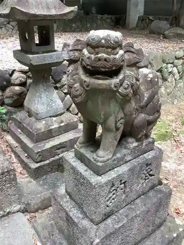 熊野神社の狛犬