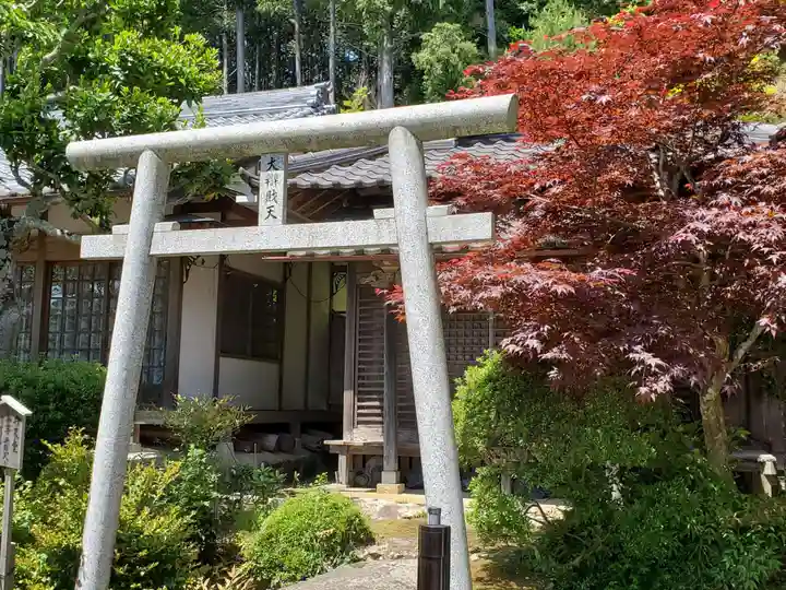 桂谷寺の末社・摂社