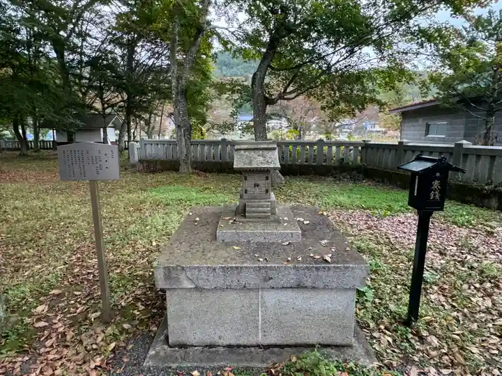 淺間神社(忍野八海)(山梨県)