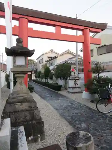 崇道天皇社の鳥居