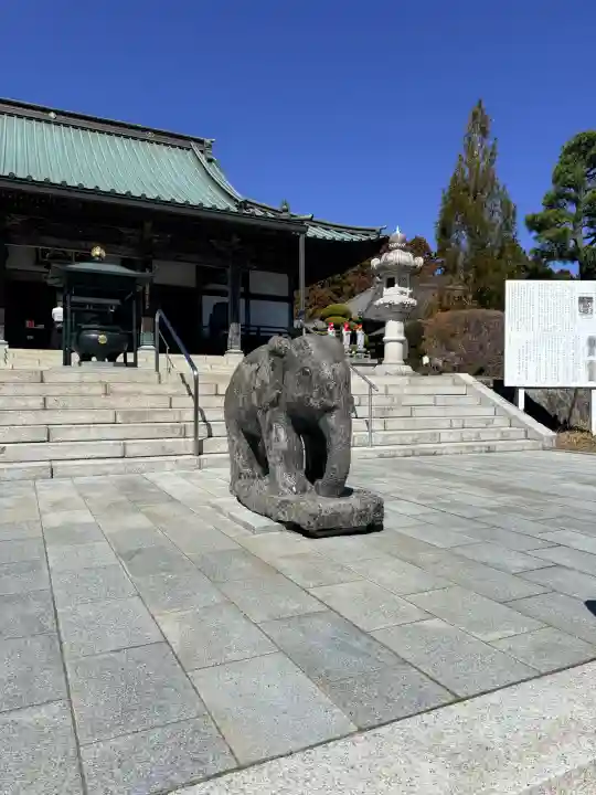 大聖寺(土浦大師不動尊)の{uncategorized: "未分類", other: "その他", undefined: "問題あり", building: "その他建物", grave: "お墓", sacred_gate: "鳥居", guardian: "狛犬", statue: "像", buddha: "仏像", history: "歴史", nature: "自然", garden: "庭園", animal: "動物", pagoda: "塔", temizu: "手水舎", mountain_gate: "山門・神門", sanctuary: "本殿・本堂", subordinate: "末社・摂社", art: "芸術", scenery: "景色", jizo: "地蔵", ema: "絵馬", goshuin: "御朱印", omikuji: "おみくじ", items: "授与品その他", amulet: "お守り", goshuincho: "御朱印帳", eats: "食事", festival: "お祭り", votive_dance: "神楽", shichigosan: "七五三参", wedding: "結婚式", experience: "体験その他", initially: "初詣", around: "周辺", anti_infection: "感染症対策"}