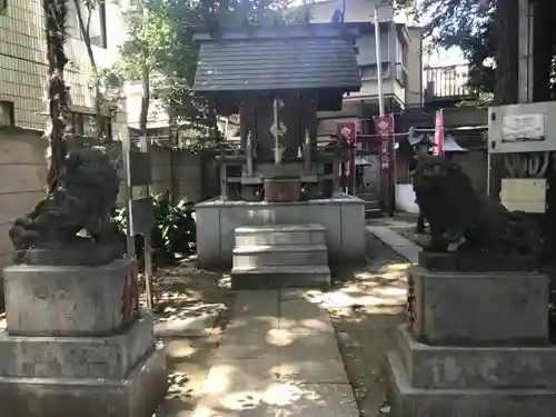 高円寺氷川神社の本殿