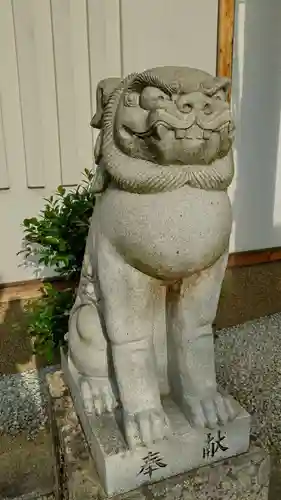 安仁神社の狛犬