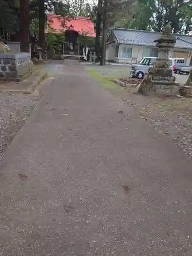 宇奈己呂和気神社の庭園