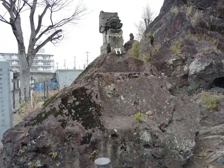 岩神稲荷神社(群馬県)