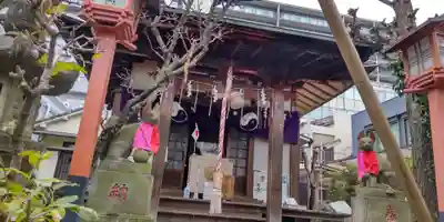 四谷於岩稲荷田宮神社の本殿・本堂