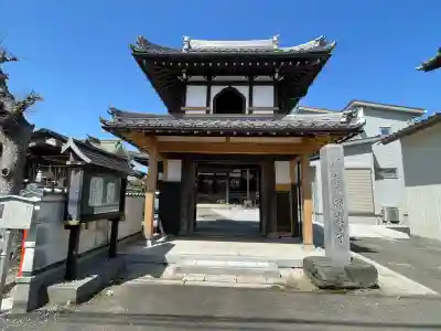 願乗寺の{uncategorized: "未分類", other: "その他", undefined: "問題あり", building: "その他建物", grave: "お墓", sacred_gate: "鳥居", guardian: "狛犬", statue: "像", buddha: "仏像", history: "歴史", nature: "自然", garden: "庭園", animal: "動物", pagoda: "塔", temizu: "手水舎", mountain_gate: "山門・神門", sanctuary: "本殿・本堂", subordinate: "末社・摂社", art: "芸術", scenery: "景色", jizo: "地蔵", ema: "絵馬", goshuin: "御朱印", omikuji: "おみくじ", items: "授与品その他", amulet: "お守り", goshuincho: "御朱印帳", eats: "食事", festival: "お祭り", votive_dance: "神楽", shichigosan: "七五三参", wedding: "結婚式", experience: "体験その他", initially: "初詣", around: "周辺", anti_infection: "感染症対策"}
