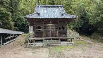 八幡神社の本殿・本堂