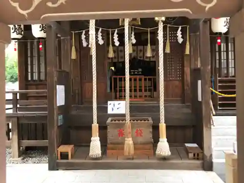 泊神社の本殿・本堂