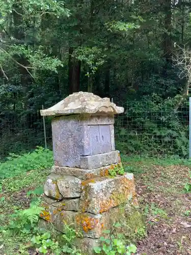 劔之宮王子神社の末社