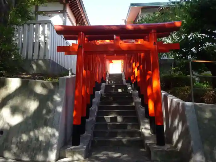 神鳥前川神社の鳥居